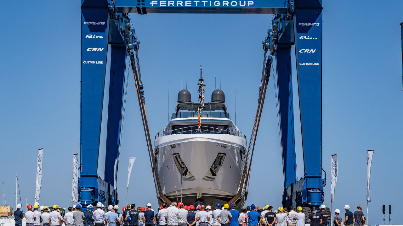 Custom Line Navetta 33